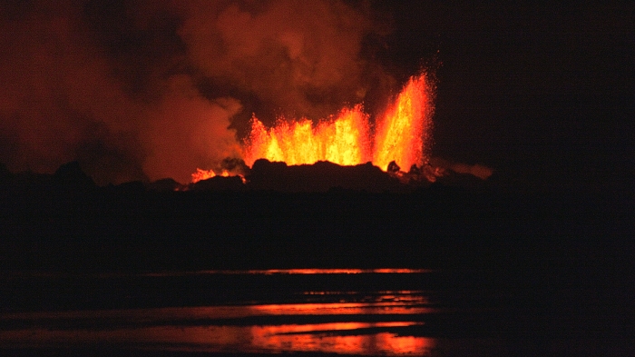 Fire at Holuhraun. Photograph copyright by Eggert Norðdahl and Volcanocafé Productions.